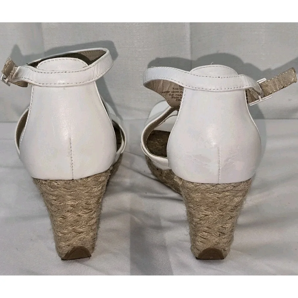 Kenneth Cole product pair